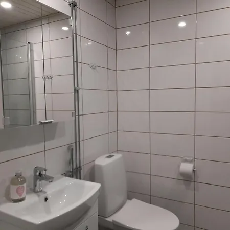 Huoneisto Convenient For 3 *